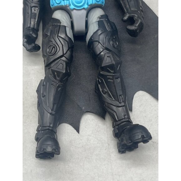 Spin Master DC Comics bat-tech Batman Blue Belt Action Figure 4" #D031 gray READ - Picture 3 of 6